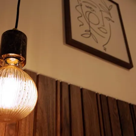 La Kintsugi Le Raffinement De L'histoire Le Confort Du Futur Apartment
